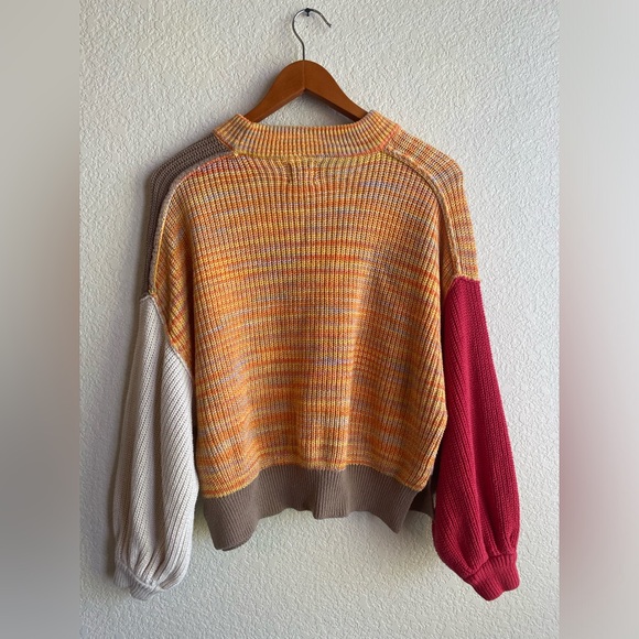 BDG Mika Pullover Oversized Colorblock Knit Sweater Size Small NEW Cream Orange - Picture 5 of 8